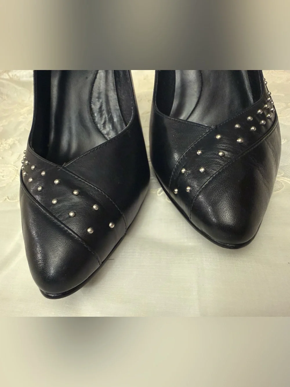 Black Studded Pointed-Toe Women's Vintage Pumps Flings by Kinney